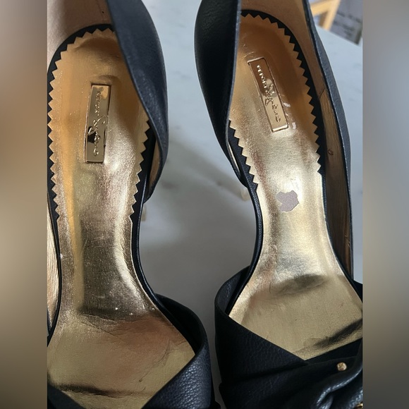 Report Signature black leather open toe pump curved transparent heel 8.5 - Picture 5 of 12